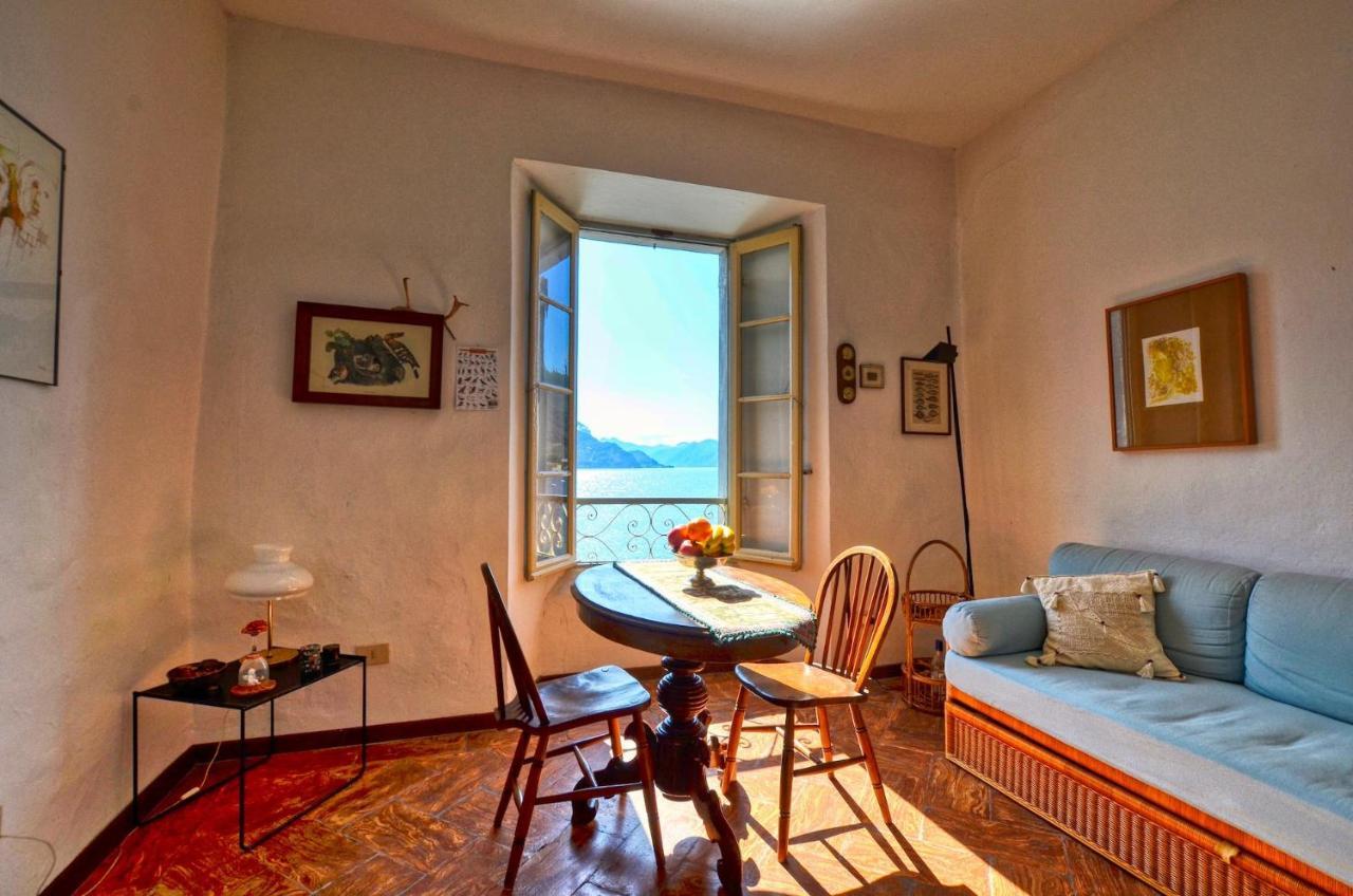 Acqua Vista Medieval Lake View Apartment 산 시로 외부 사진