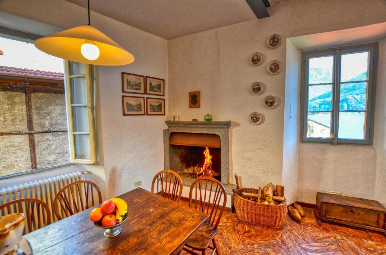 Acqua Vista Medieval Lake View Apartment 산 시로 외부 사진